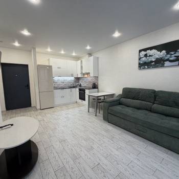 Сдается 1-комнатная квартира, 37 м²