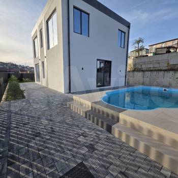 Продается Дом, 150 м²