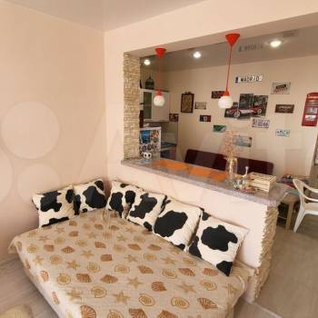Продается 1-комнатная квартира, 46,7 м²