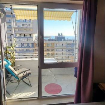 Продается 1-комнатная квартира, 46,7 м²