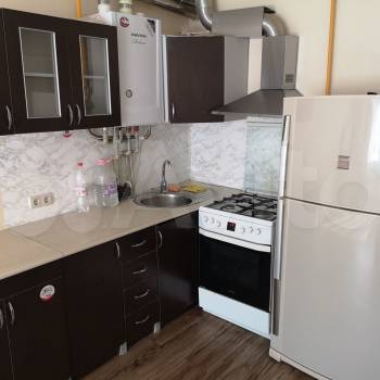 Сдается 1-комнатная квартира, 37 м²