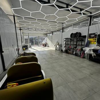 Сдается Нежилое помещение, 90 м²