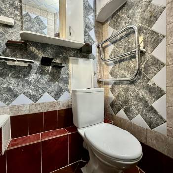 Продается 1-комнатная квартира, 32 м²