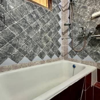 Продается 1-комнатная квартира, 32 м²