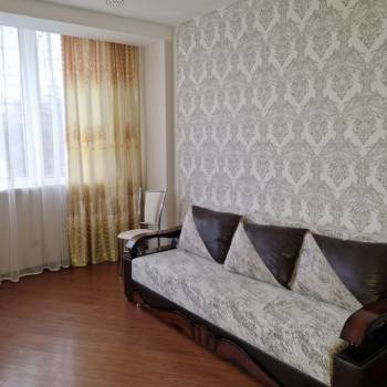 Сдается 1-комнатная квартира, 46 м²