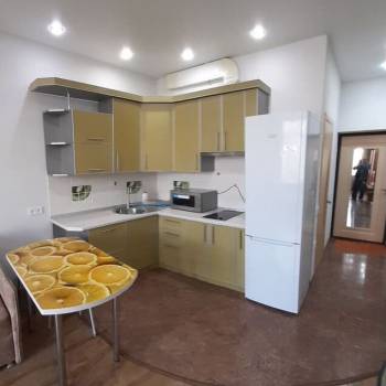 Продается 1-комнатная квартира, 29,8 м²