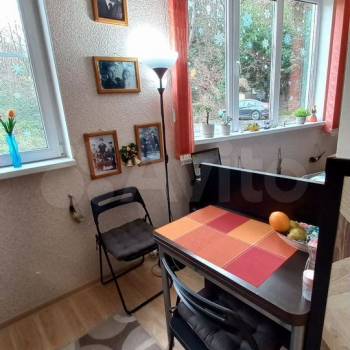 Продается 1-комнатная квартира, 27,6 м²