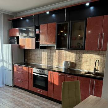 Сдается 1-комнатная квартира, 55 м²