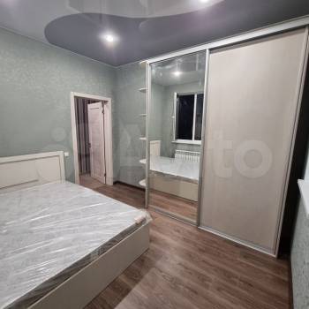 Сдается Многокомнатная квартира, 60 м²