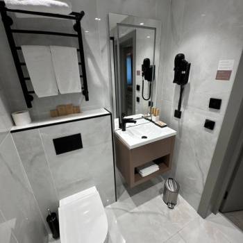 Продается 1-комнатная квартира, 46,6 м²