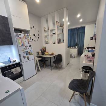 Продается 1-комнатная квартира, 35 м²