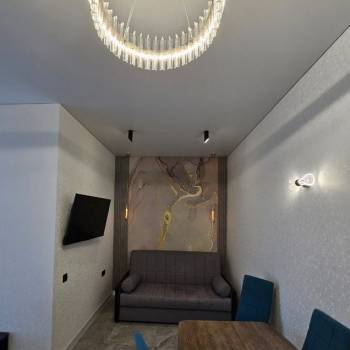 Продается 1-комнатная квартира, 41 м²