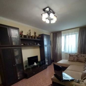 Продается 3-х комнатная квартира, 74 м²