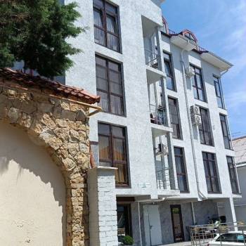 Продается 2-х комнатная квартира, 53,7 м²