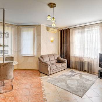 Продается Дом, 650 м²