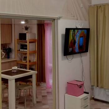 Продается 1-комнатная квартира, 40 м²