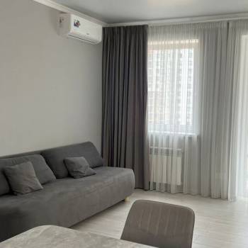 Сдается 2-х комнатная квартира, 67 м²