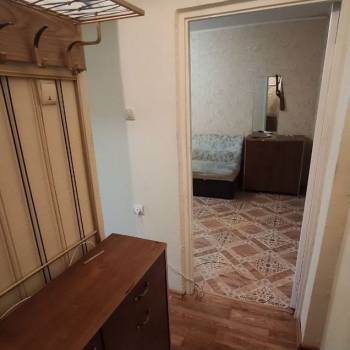 Продается 1-комнатная квартира, 28,6 м²