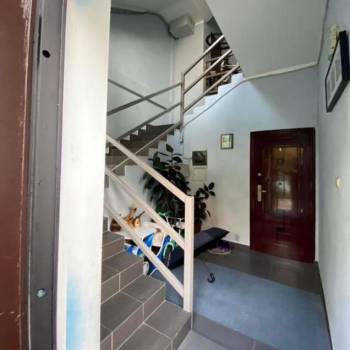 Продается Многокомнатная квартира, 130,6 м²