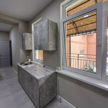 Продается 1-комнатная квартира, 40 м²