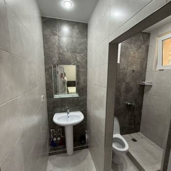 Продается 1-комнатная квартира, 40 м²