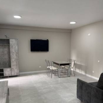 Продается 1-комнатная квартира, 40 м²