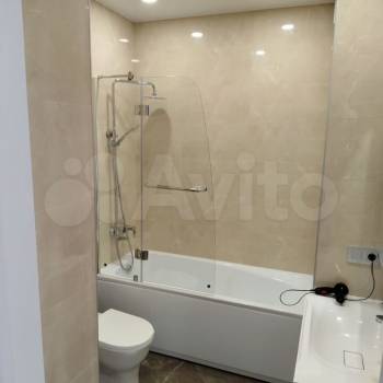 Сдается 1-комнатная квартира, 51,6 м²