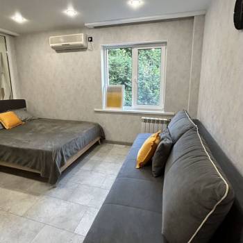 Сдается 1-комнатная квартира, 37 м²