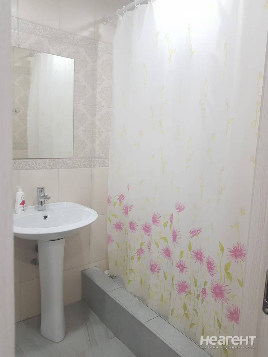 Сдается 2-комнатная квартира, ул. Гастелло, собственник