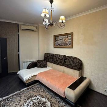 Продается 1-комнатная квартира, 33 м²