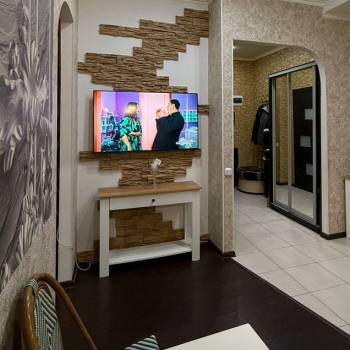 Сдается 2-х комнатная квартира, 100 м²