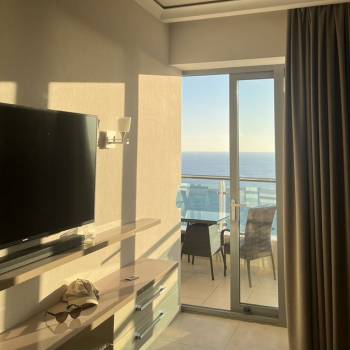 Сдается 1-комнатная квартира, 57,6 м²