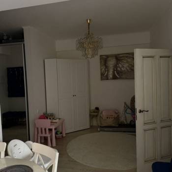 Продается 2-х комнатная квартира, 58 м²