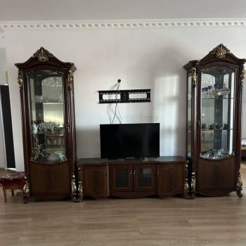 Сдается 2-х комнатная квартира, 110 м²