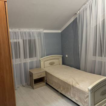 Сдается Многокомнатная квартира, 169 м²