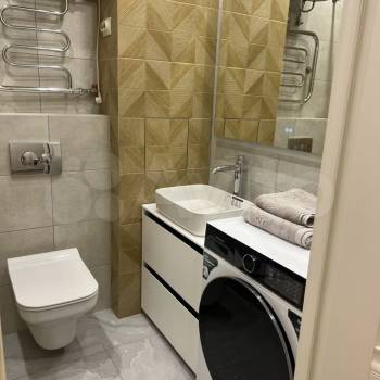 Сдается 2-х комнатная квартира, 65 м²