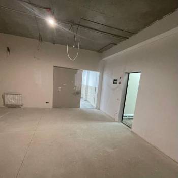 Сдается Нежилое помещение, 80 м²