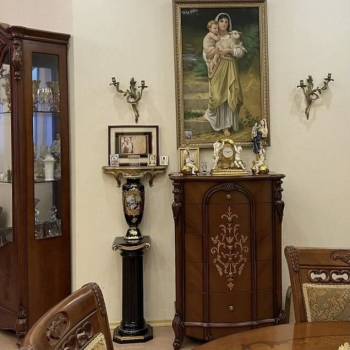 Продается Многокомнатная квартира, 147,2 м²