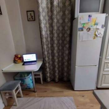 Продается 1-комнатная квартира, 60 м²