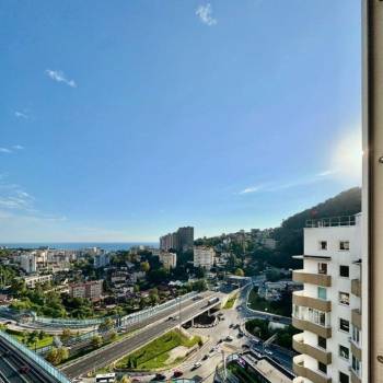 Продается 1-комнатная квартира, 90 м²