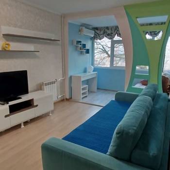 Сдается 1-комнатная квартира, 32 м²