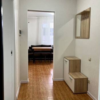 Сдается 1-комнатная квартира, 49 м²