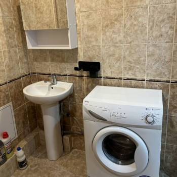 Сдается 1-комнатная квартира, 49 м²