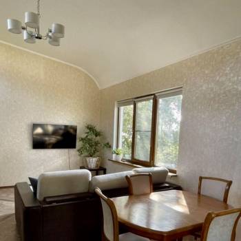 Сдается Многокомнатная квартира, 100 м²