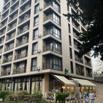 Сдается 1-комнатная квартира, 42 м²