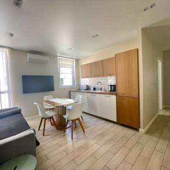 Сдается 2-х комнатная квартира, 56 м²