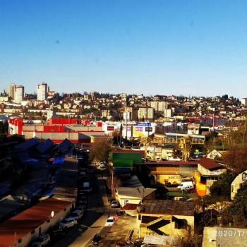 Продается 1-комнатная квартира, 83 м²