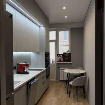 Продается 1-комнатная квартира, 33 м²