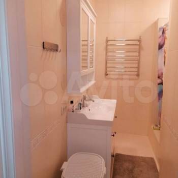 Продается Многокомнатная квартира, 75 м²