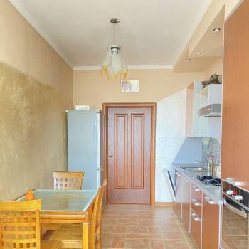 Сдается Многокомнатная квартира, 110 м²